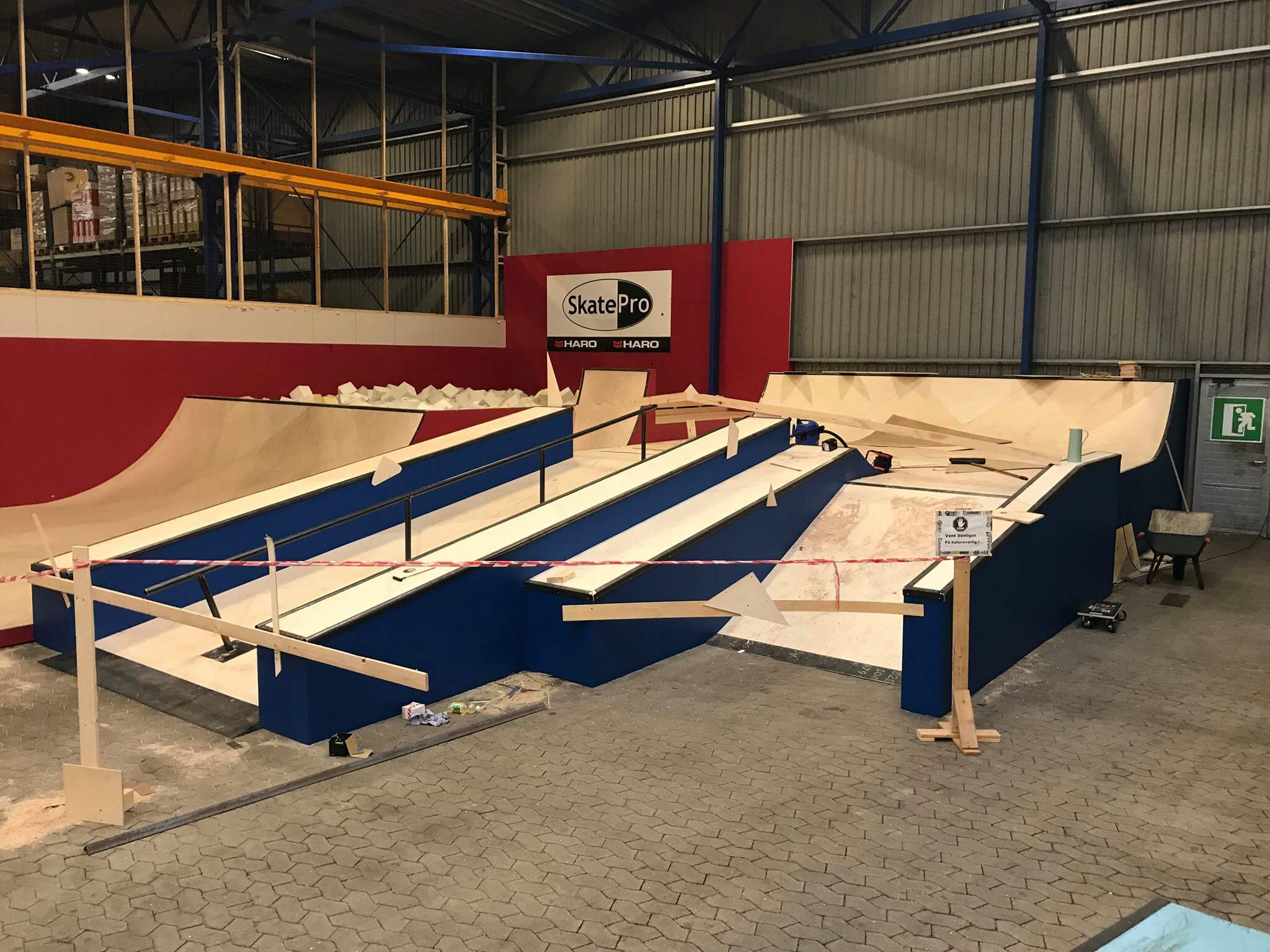 Omega 2 Skatepark - photo 2