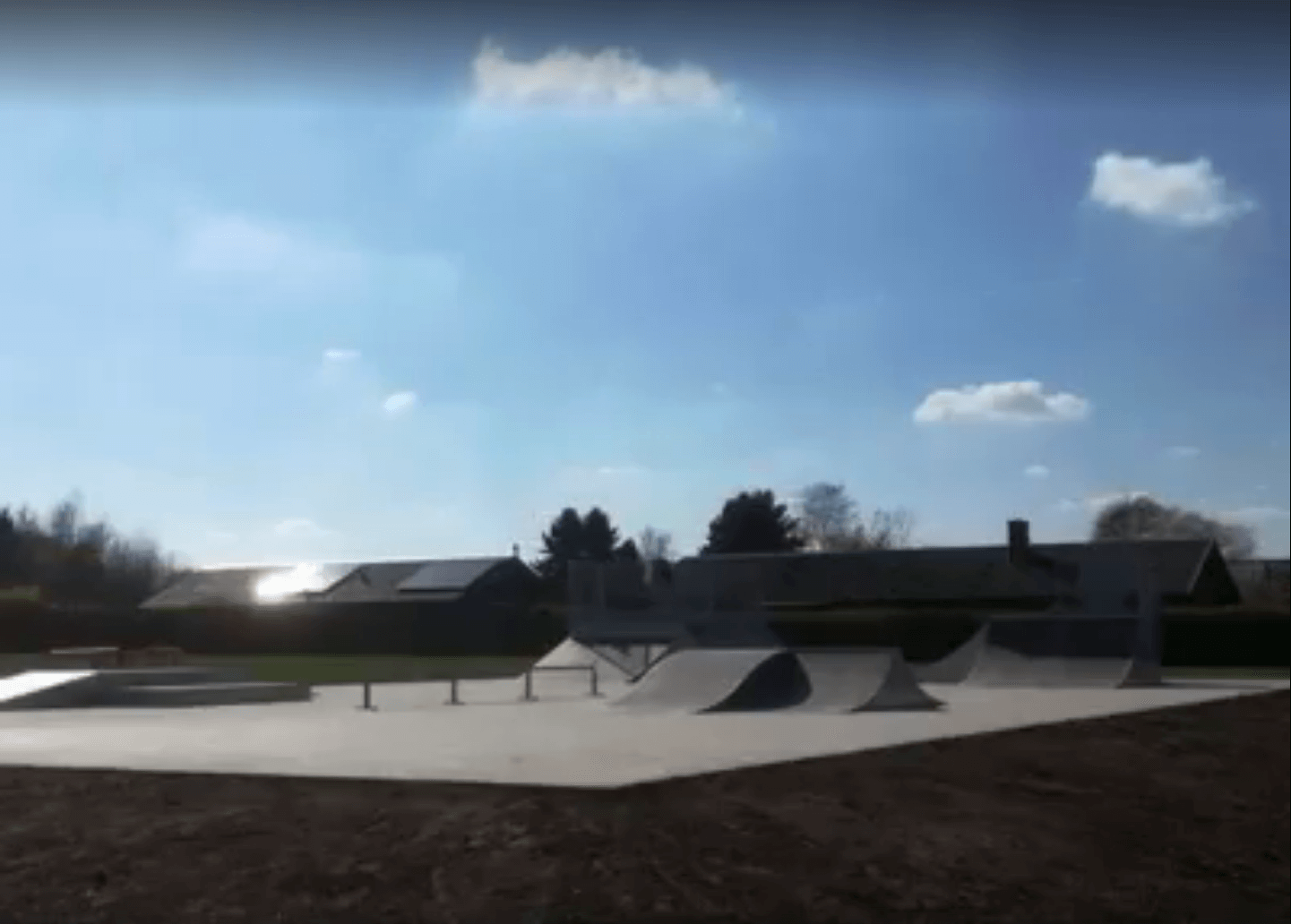 Fjenneslev Skatebane - photo 3