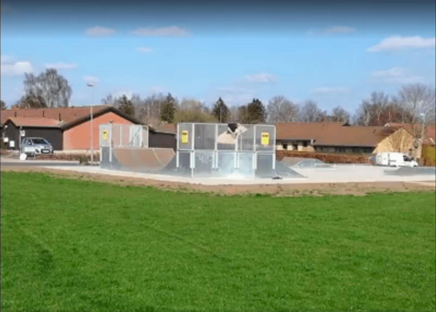 Fjenneslev Skatebane - skatepark in Denmark