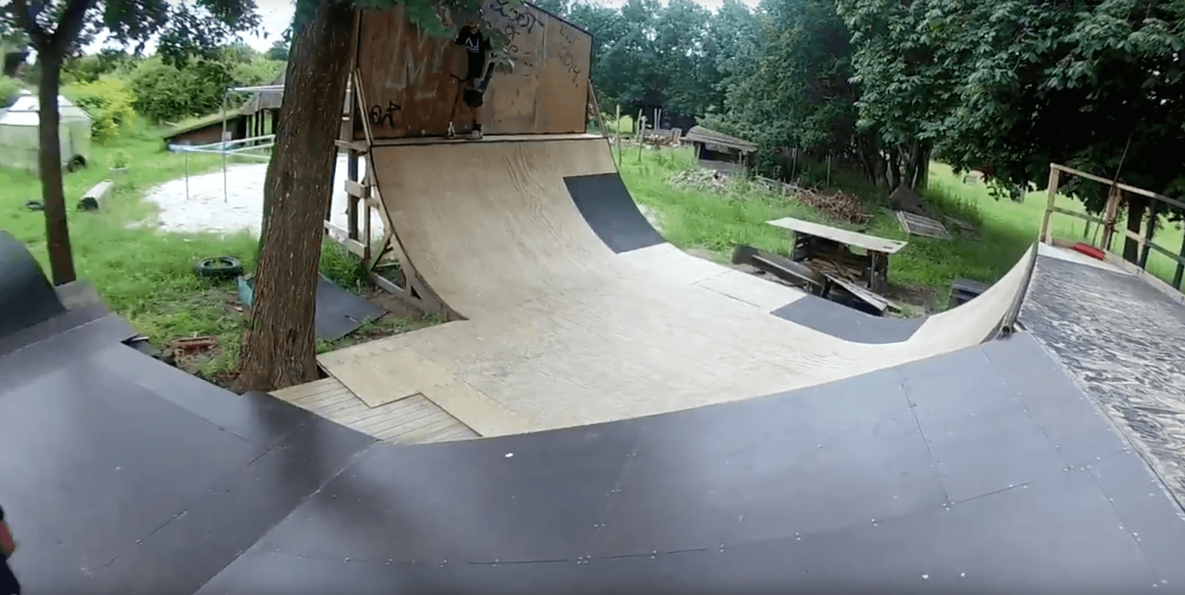 Mosen Skatepark - photo 2
