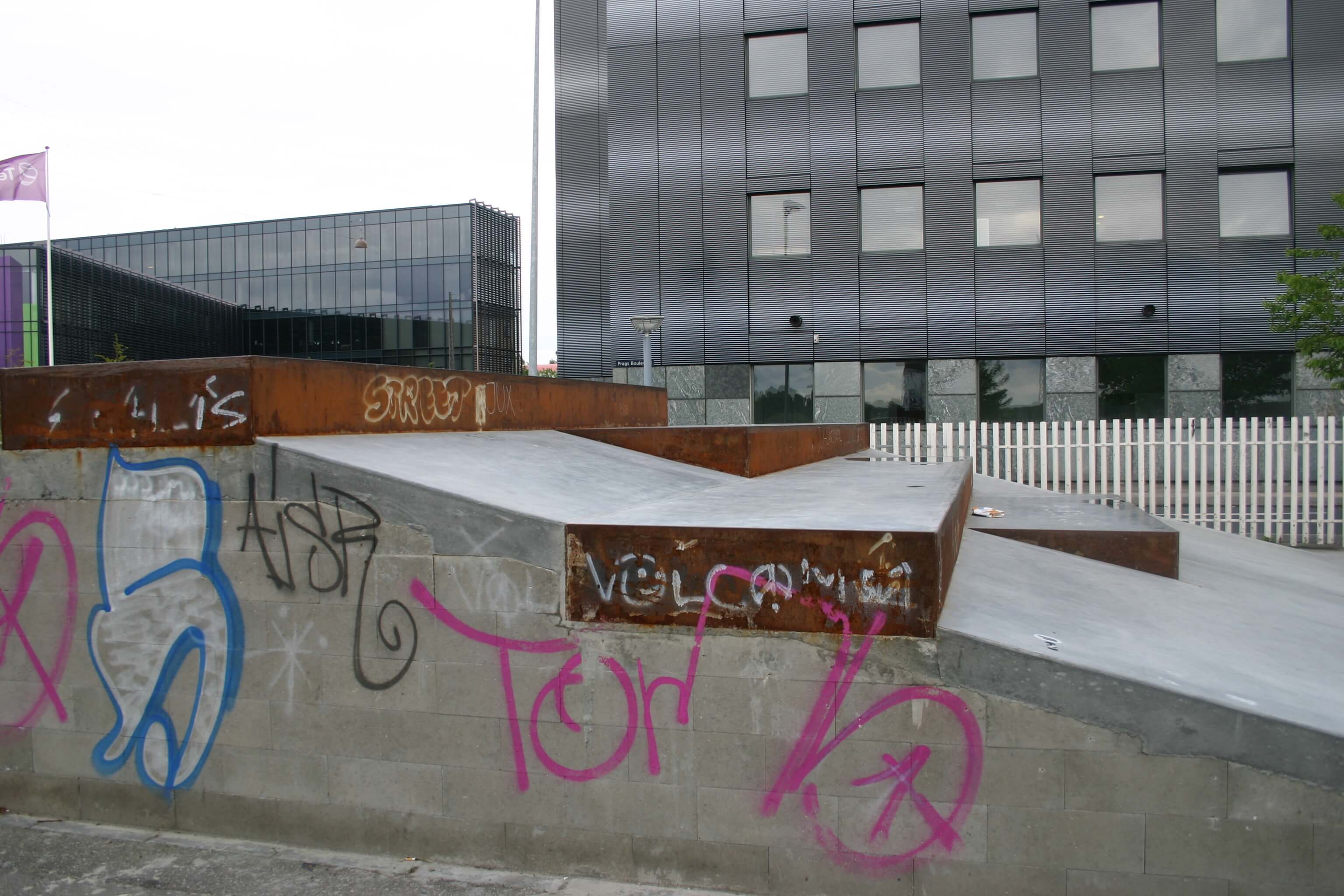 Prags Boulevard - photo 5