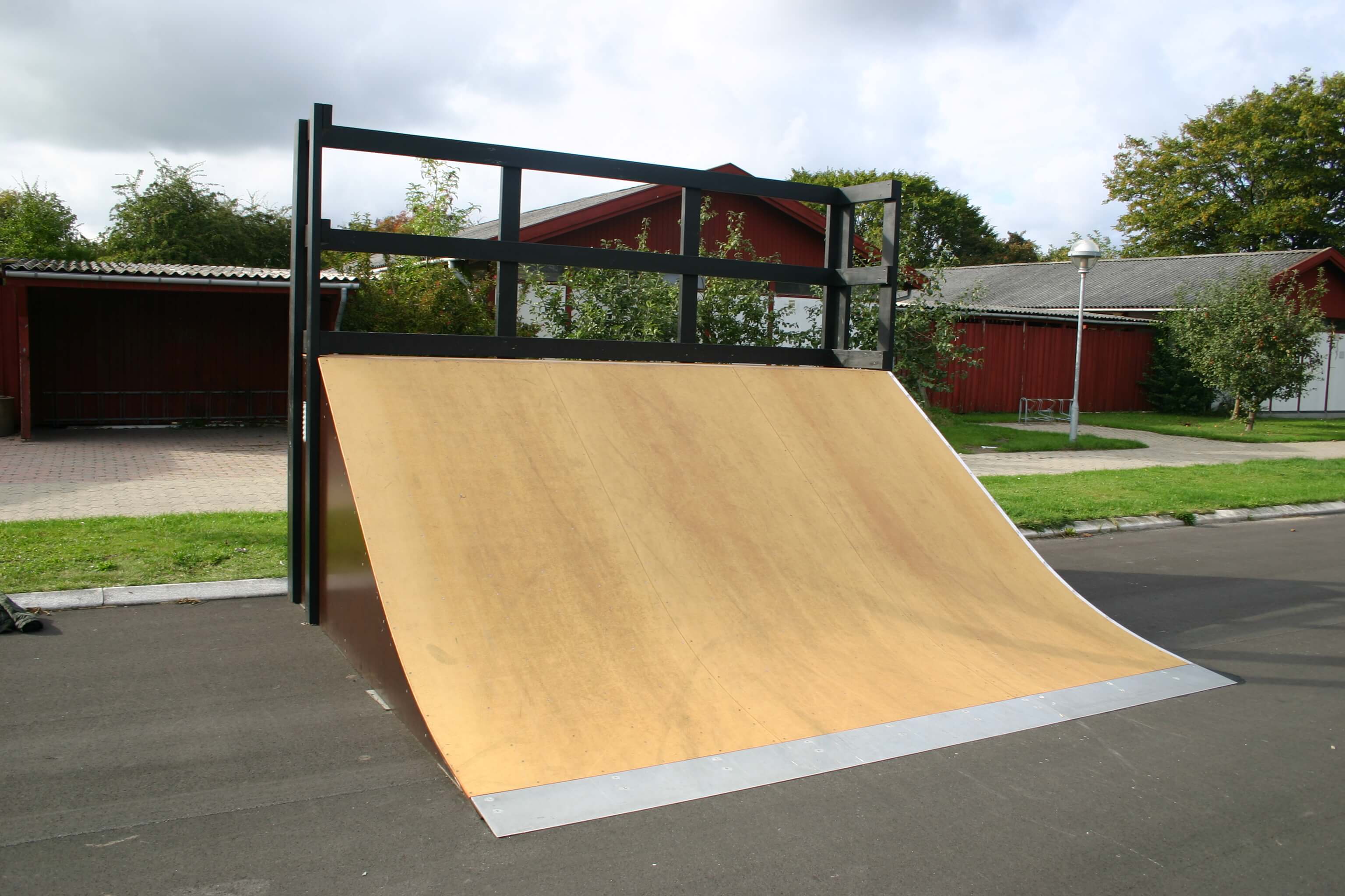 Skovlunde Skatepark - photo 2