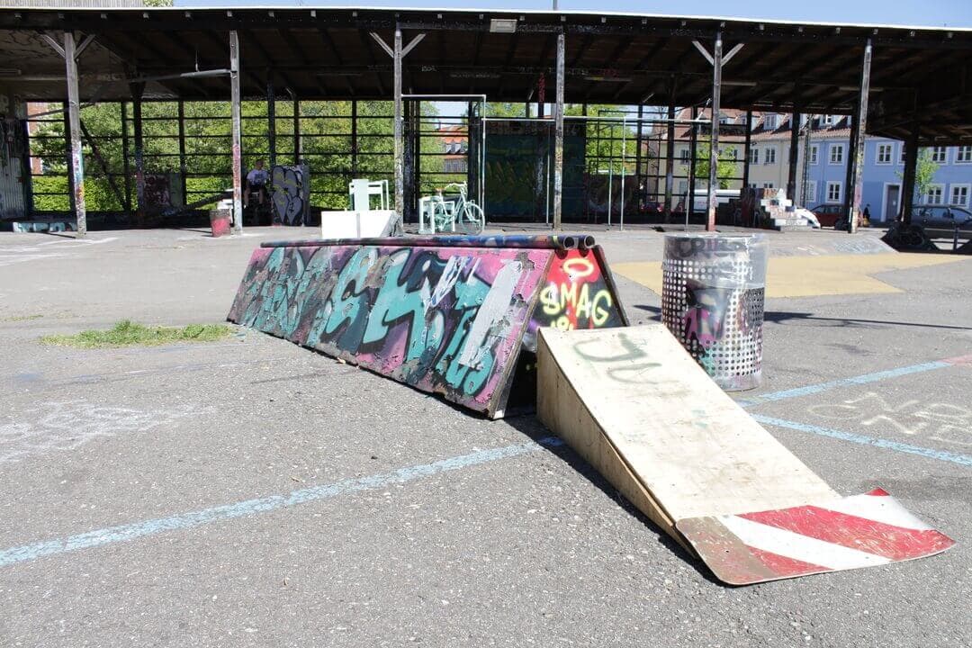 L.O.W Skatepark - photo 2