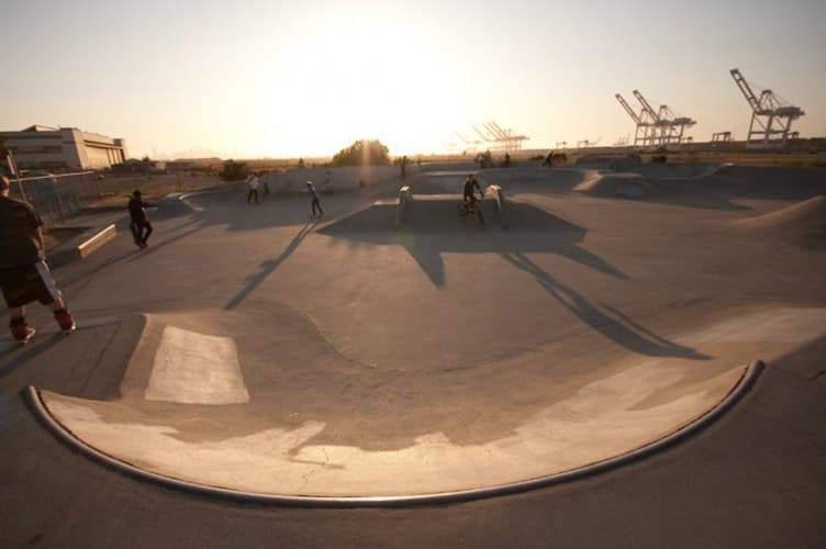 Alameda Skatepark photo 1