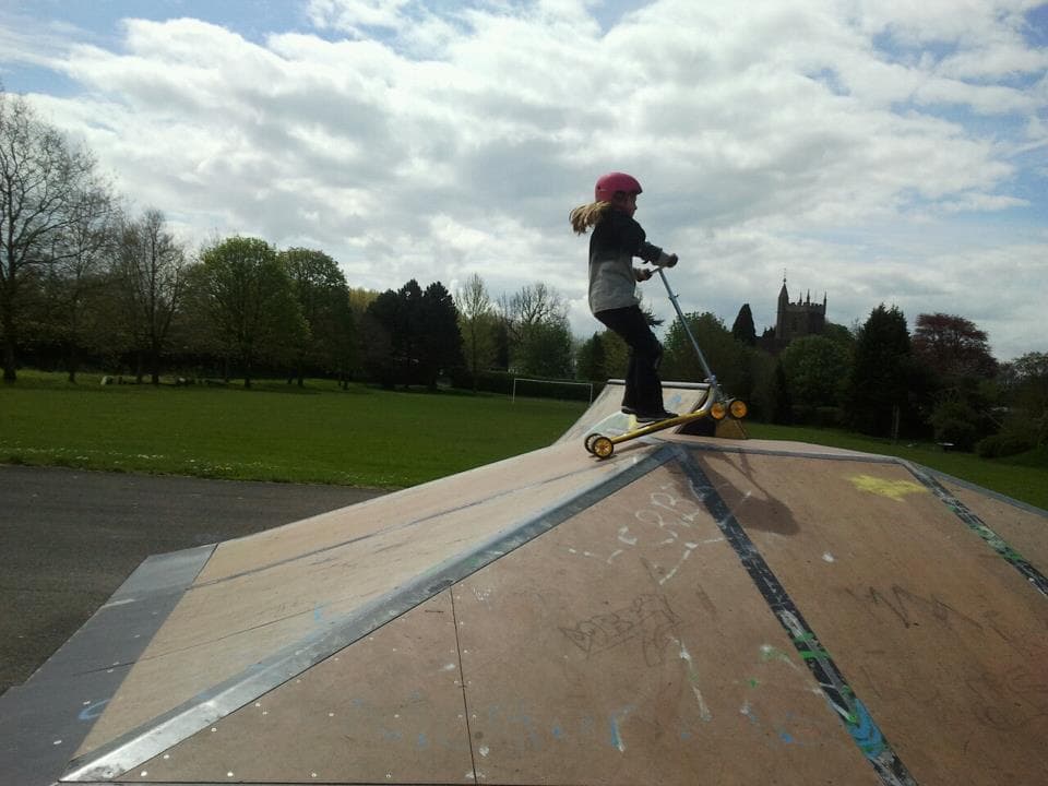 Alveston Skatepark photo 1