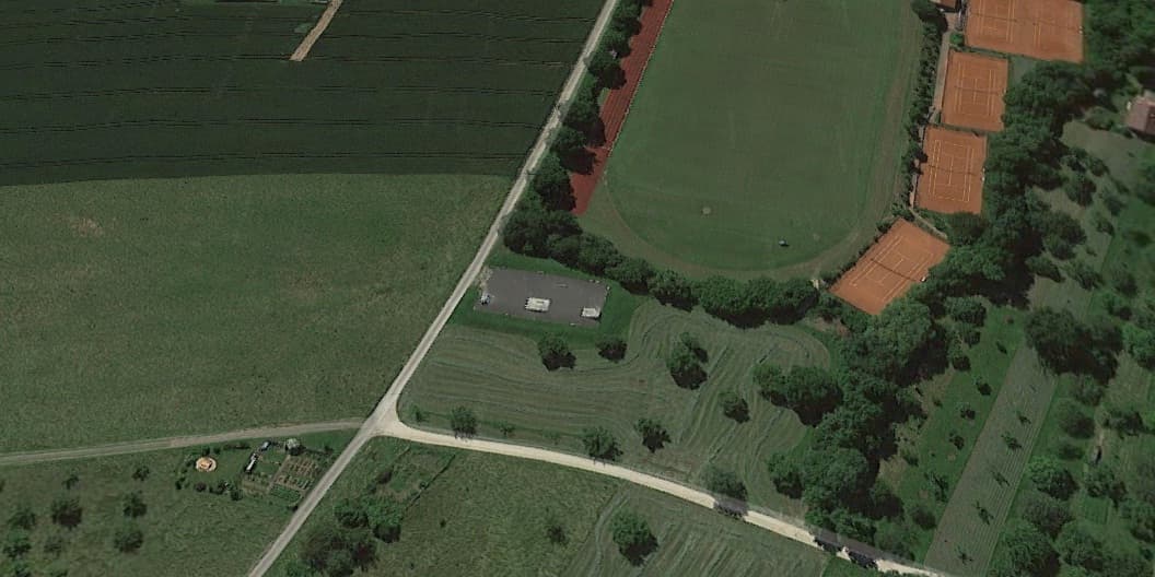 Bissingen a.d Teck Skatepark photo 1