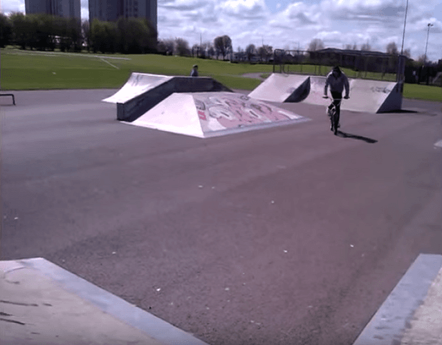 Blakelaw Skatepark photo 1