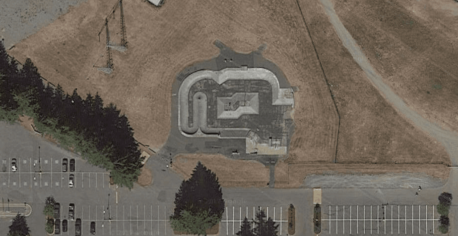 Brookswood Skateboard Park photo 1