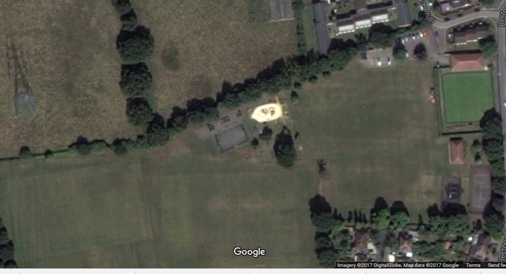 Byfleet Recreation Ground Skatepark photo 1