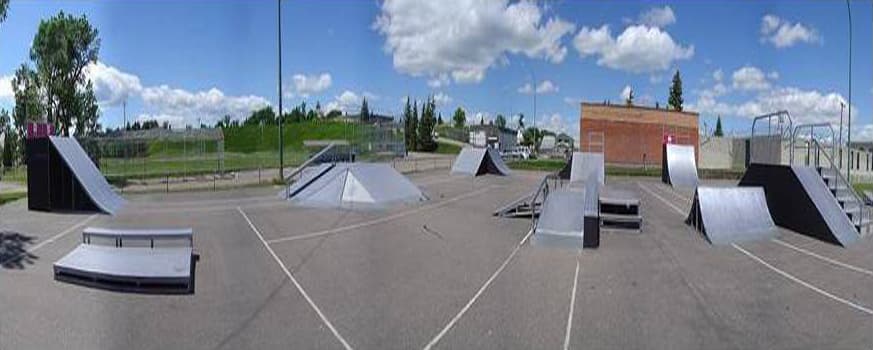 Cardston Skatepark photo 1