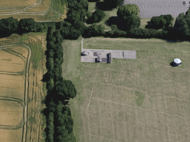 Clements Hall Mini Skatepark - Hawkwell photo 1