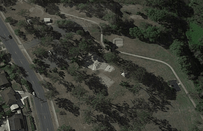 Collingwood Park photo 1
