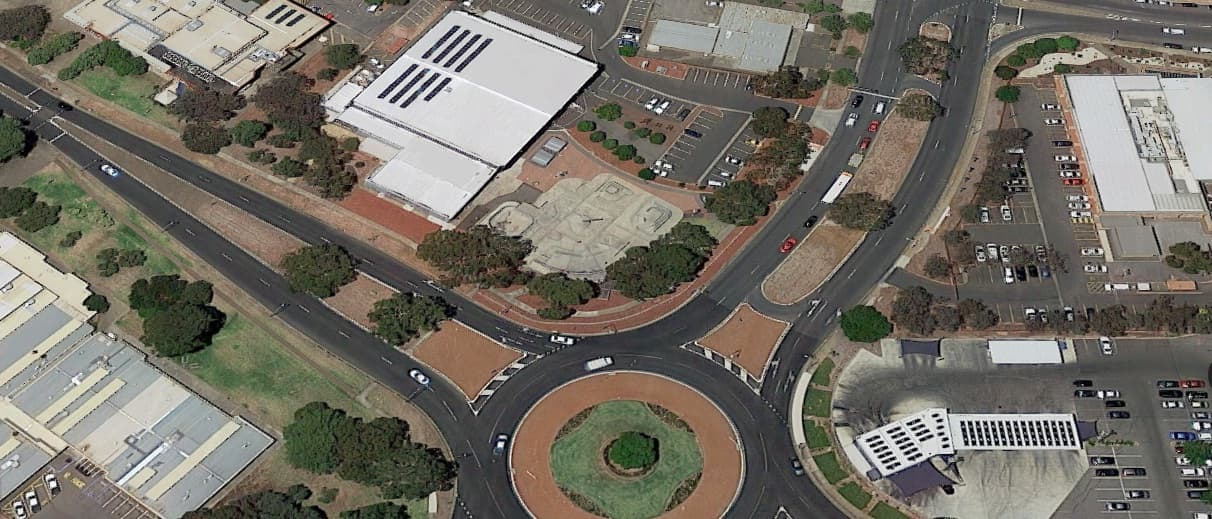 Elizabeth Skate Park photo 1