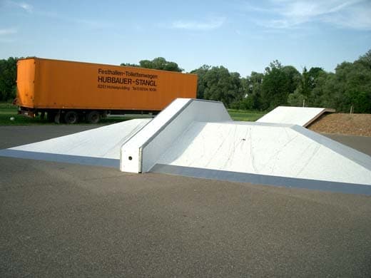 Fahrenzhausen Skatepark photo 1
