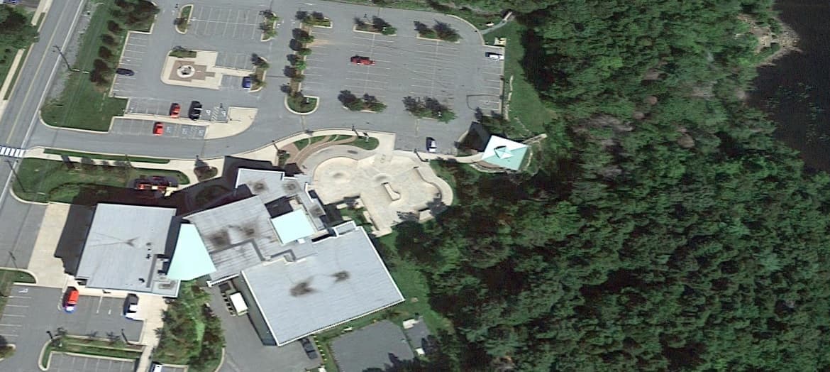 Fall River Skatepark photo 1