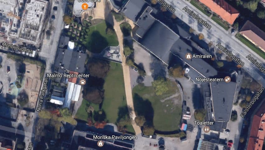 Flokets Park Mini Ramp Skatepark photo 1