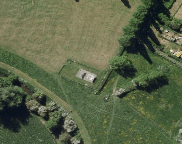 Grange Estate Halfpipe Skatepark photo 1