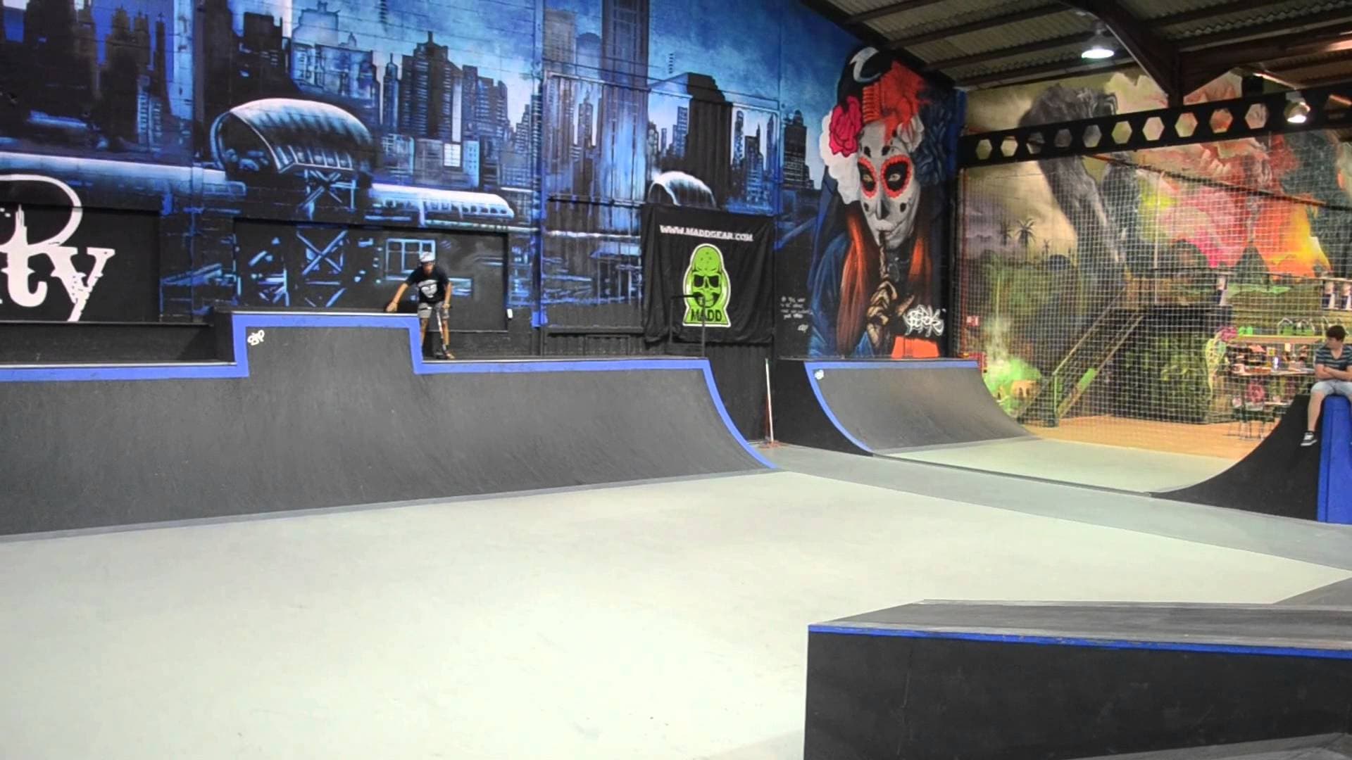 Green Indoor Park photo 1