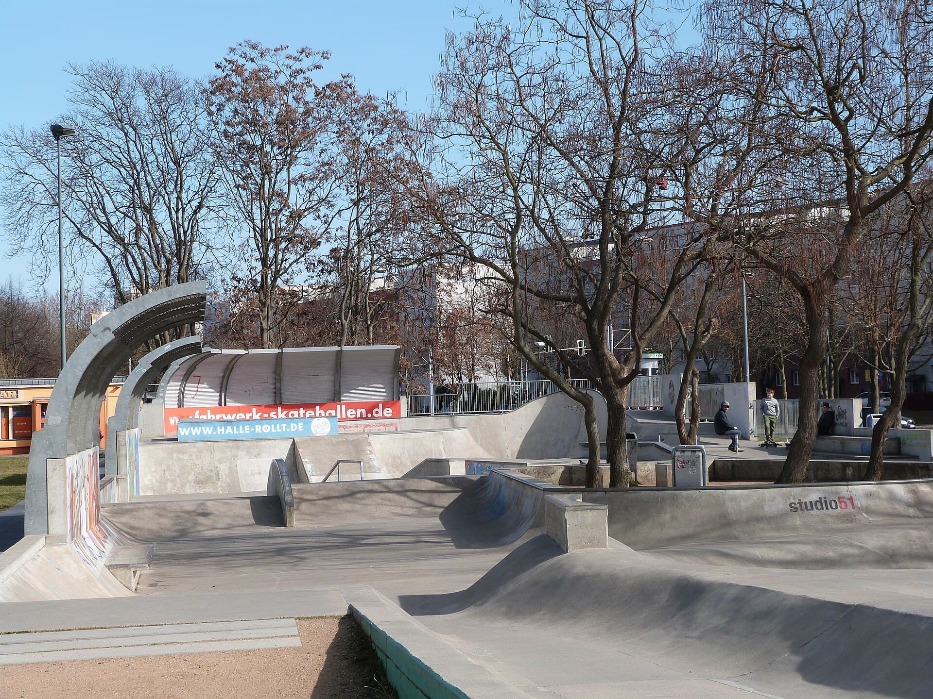 Halle Neustadt Skatepark, Halle