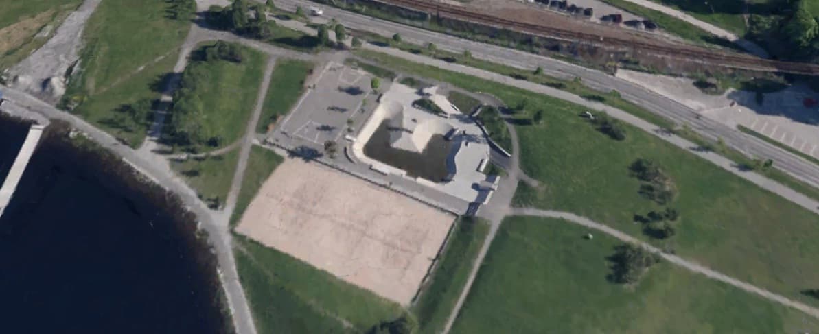 Hamar Skatepark photo 1