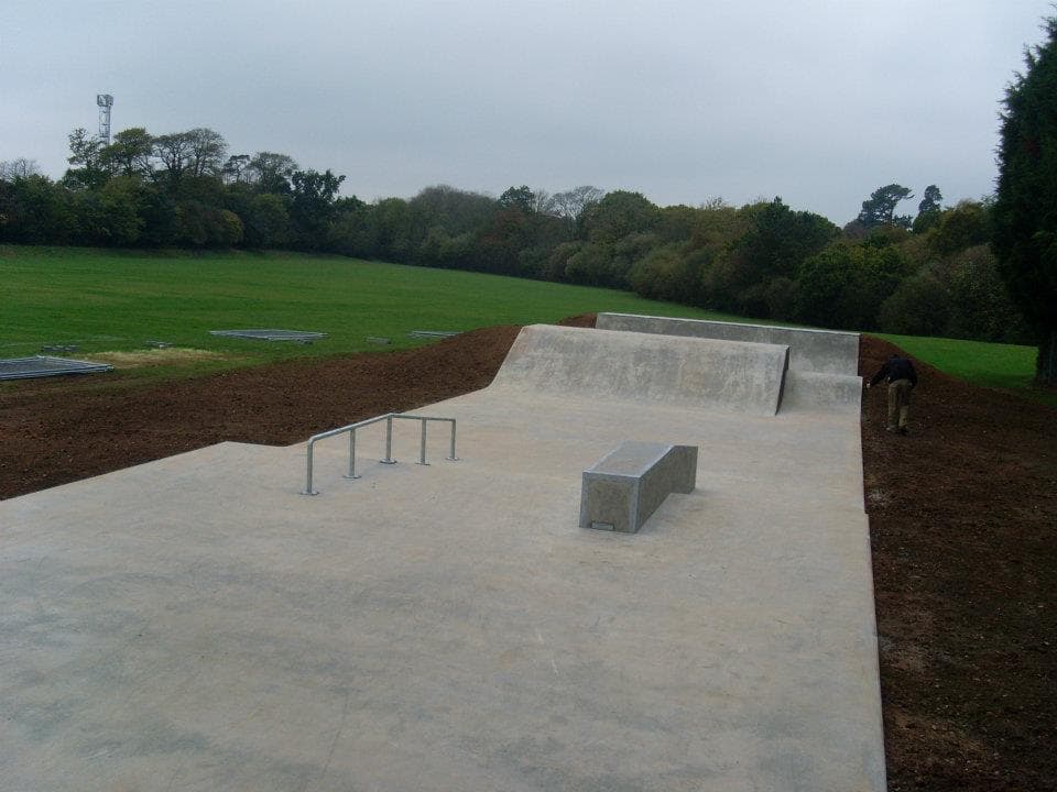 Hamble Skatepark photo 1