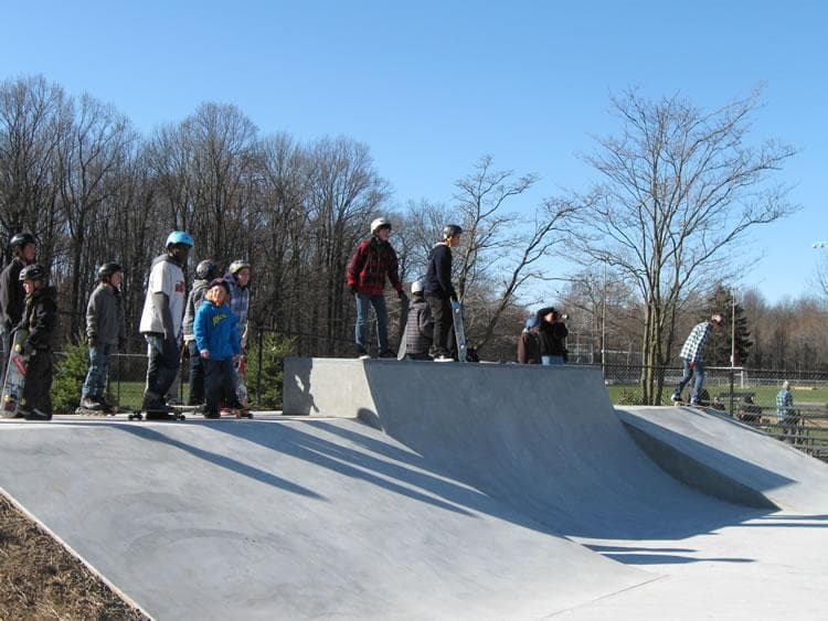 Hill Top Skatepark photo 1