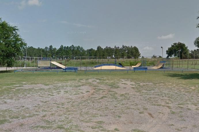 Holdenville Skatepark photo 1