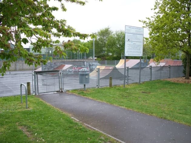 Hutton Moor Skatepark photo 1
