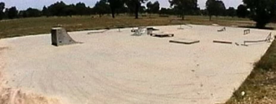Jindera Skatepark photo 1