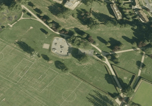 King George V Playing Field Skatepark photo 1