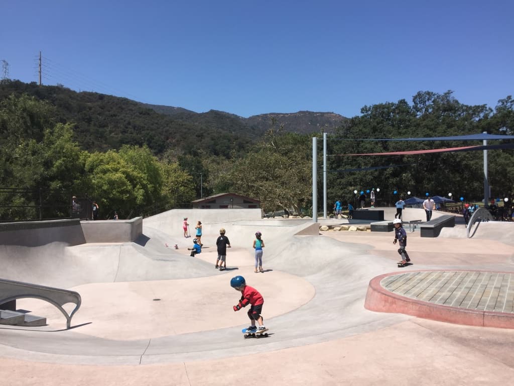 La Crescenta Skatepark photo 1
