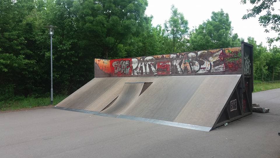 Landau Skatepark photo 1
