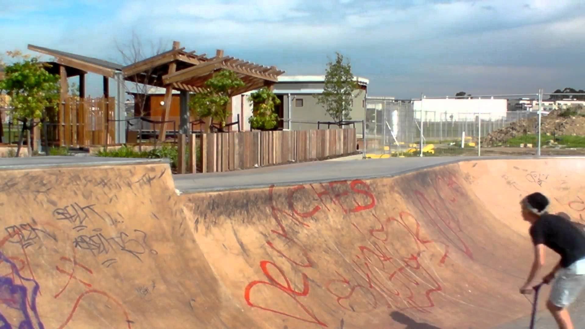 Laurimar Bowl Skatepark photo 1