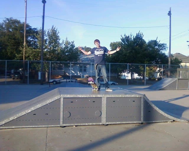 Lester Square Memorial Park Skatepark photo 1