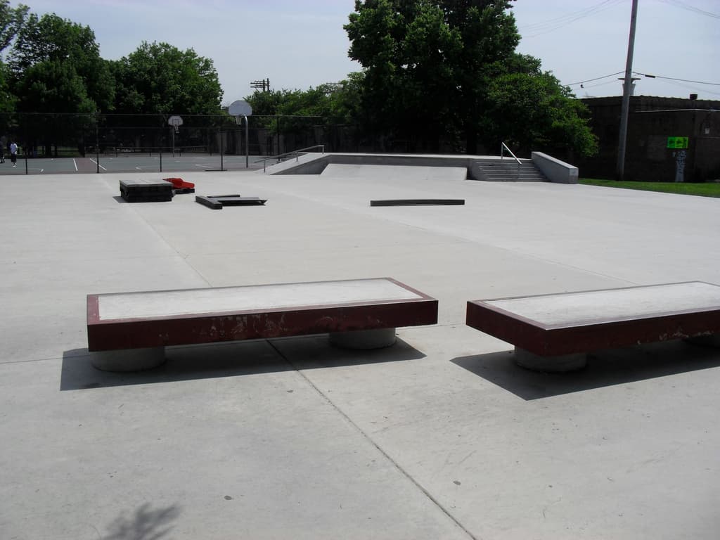 Little Village Skate Plaza Skatepark photo 1