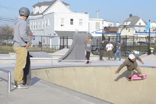 Long Branch Skateplex Skatepark photo 1