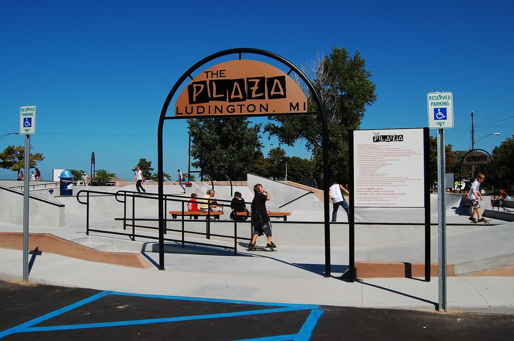 Ludington Skate Plaza photo 1