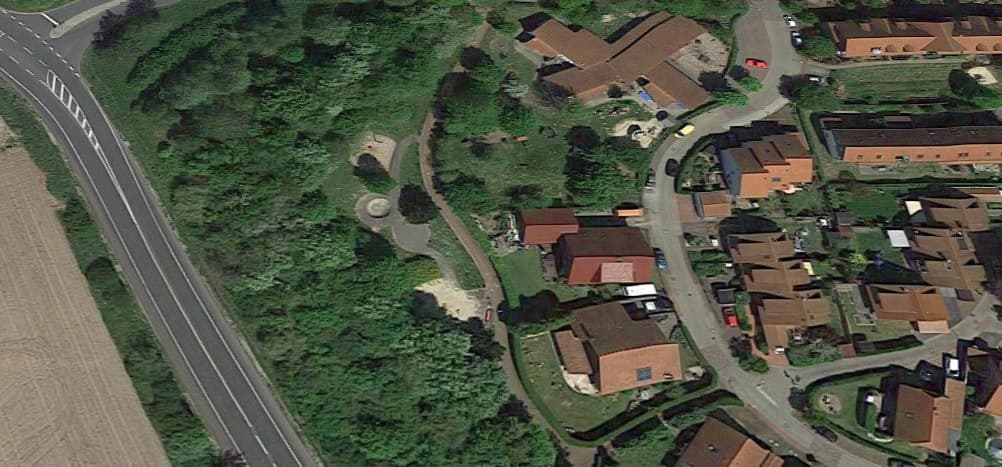 Luthe Mini-Bowl Skatepark photo 1