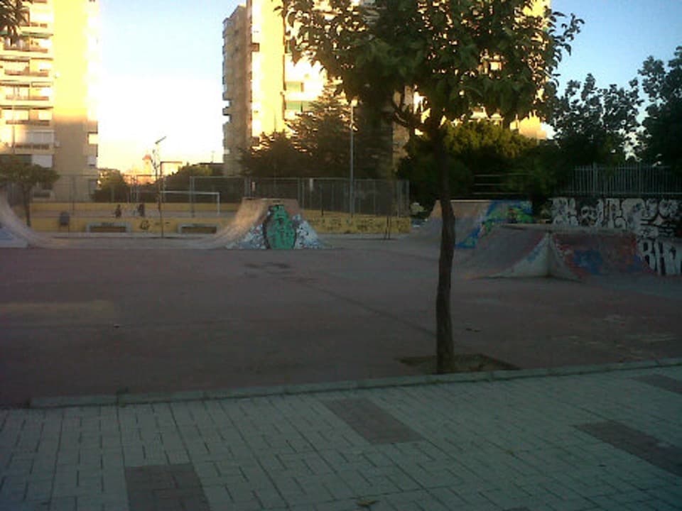 Malaga Portada Alta Skatepark photo 1