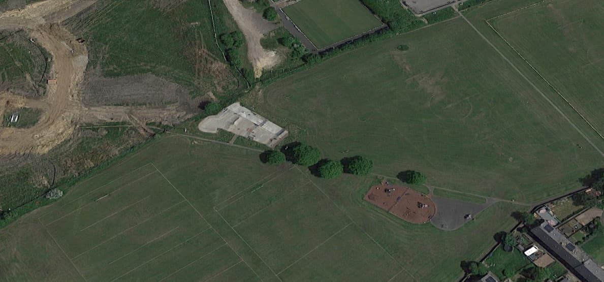 Meltham Skatepark photo 1
