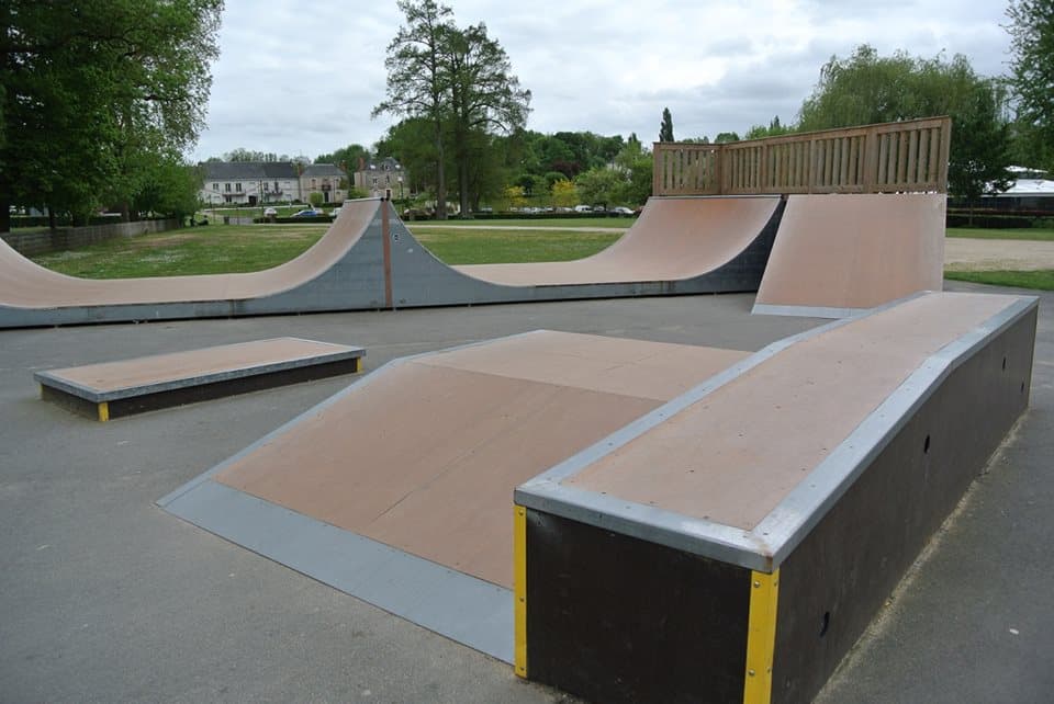 Montbazon Skatepark photo 1