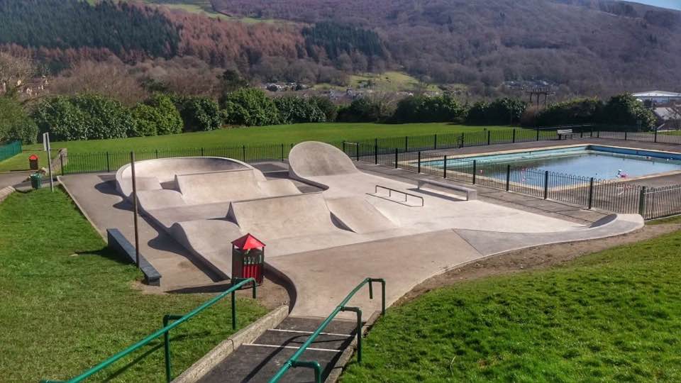 Mountain Ash Skatepark photo 1