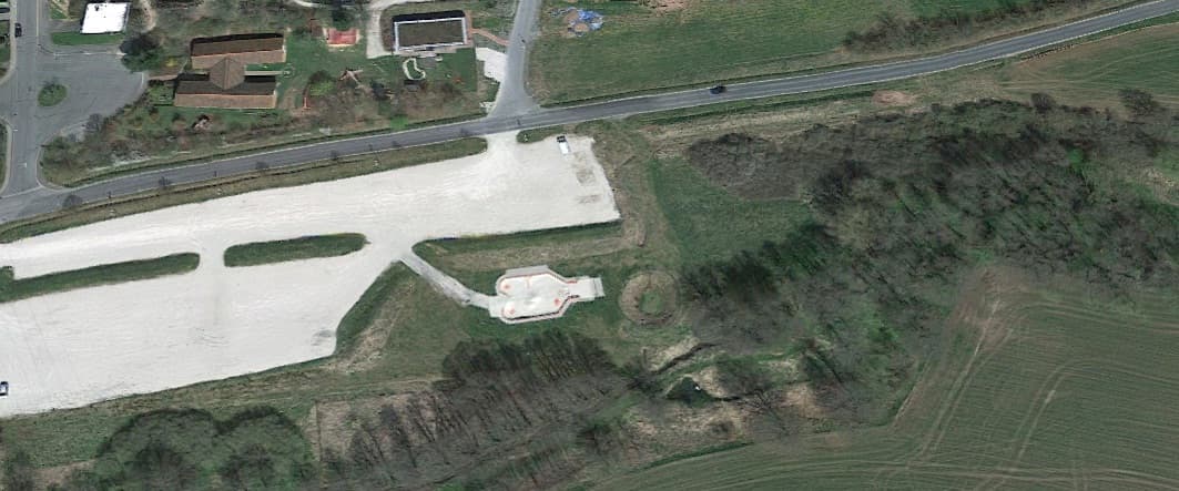 Neudrossenfeld Skatepark photo 1