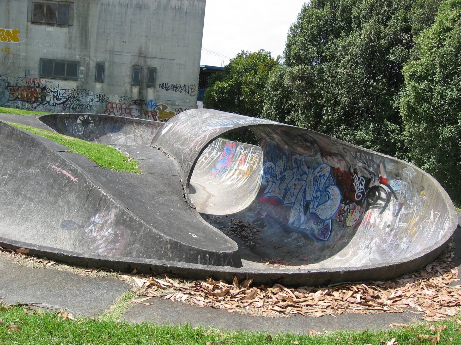 New Lynn Bowl photo 1