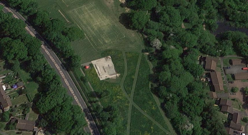 North Holmwood Skatepark (Dorking) photo 1