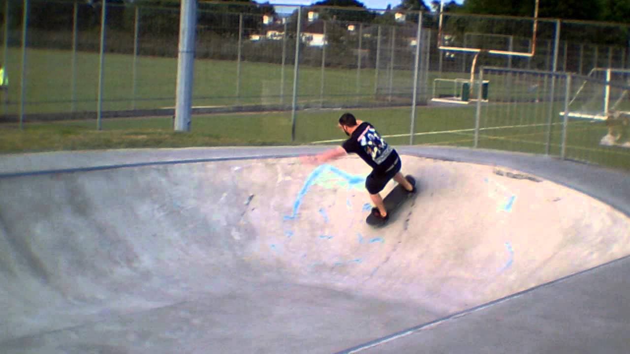 Potters Bar Skatepark photo 1