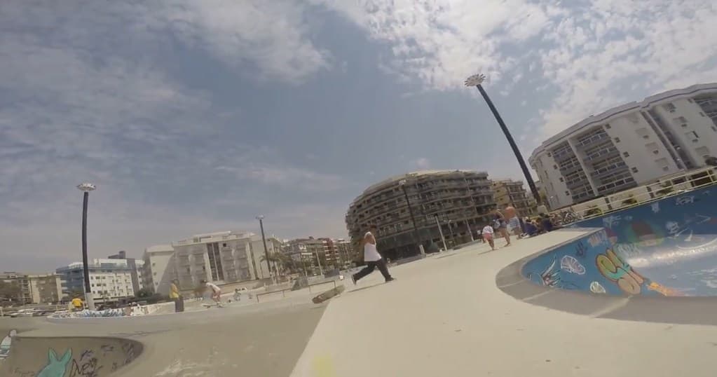 Praia do Forte Cabo Frio Skatepark photo 1