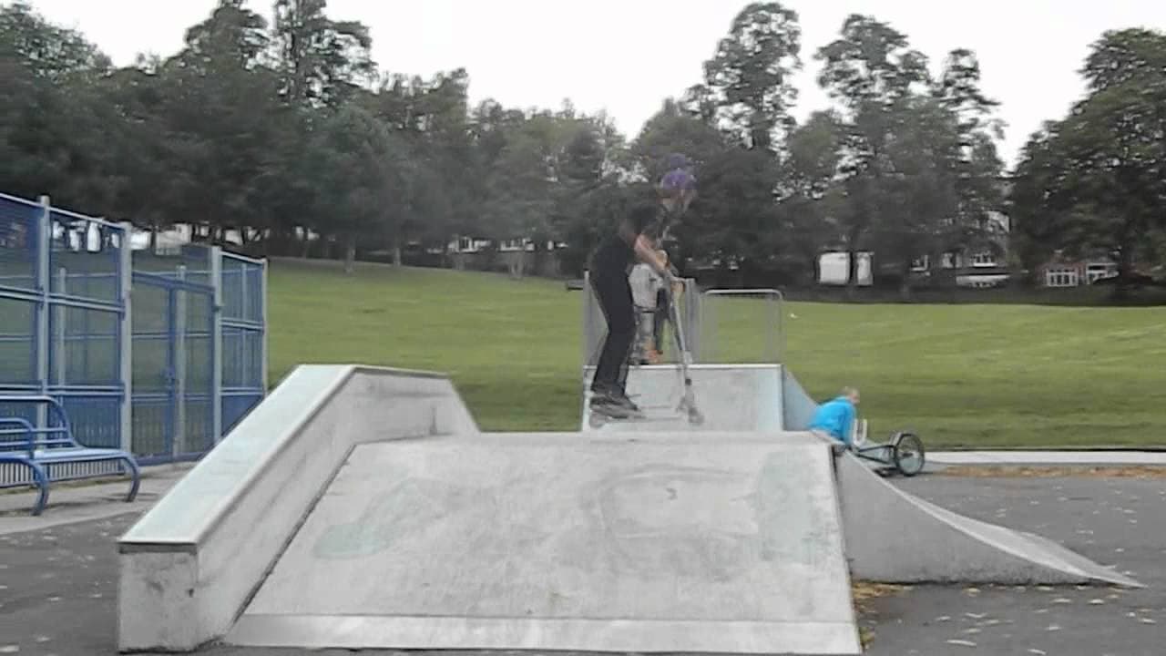 Quarry Bank Skatepark photo 1
