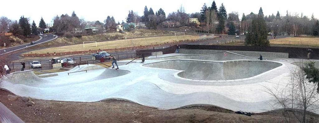 Redmond Skatepark photo 1