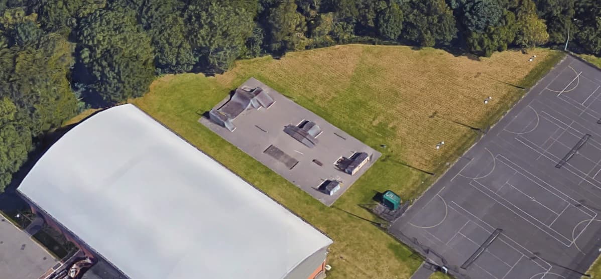 Rossmore Community College Skatepark photo 1